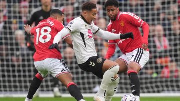 manchester united defeat